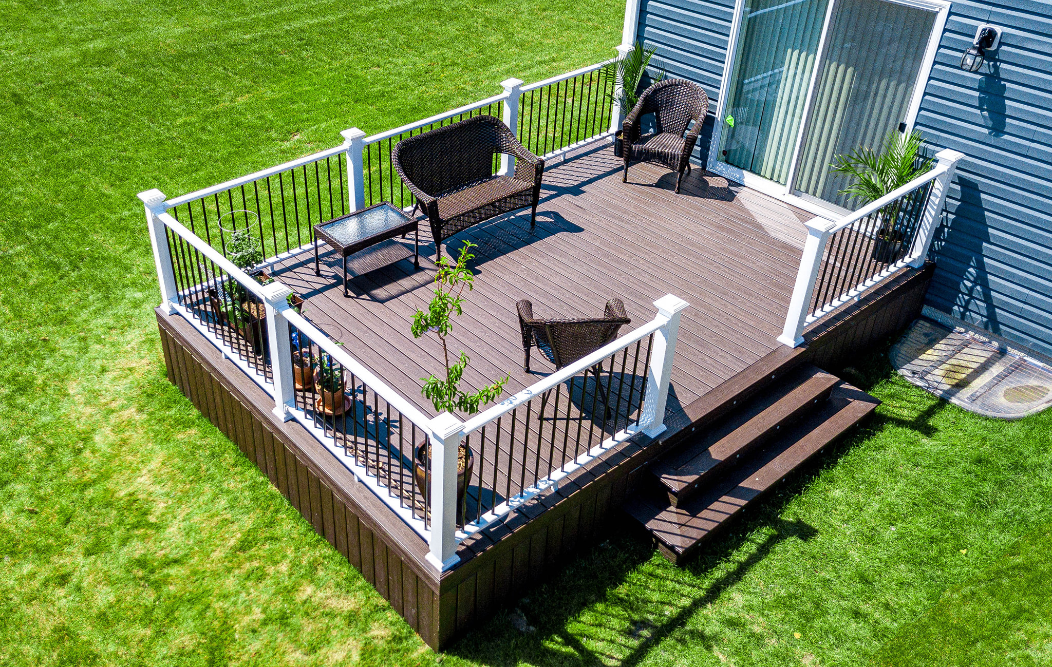 lowes composite decking